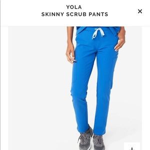 Figs Yola skinny scrub pant